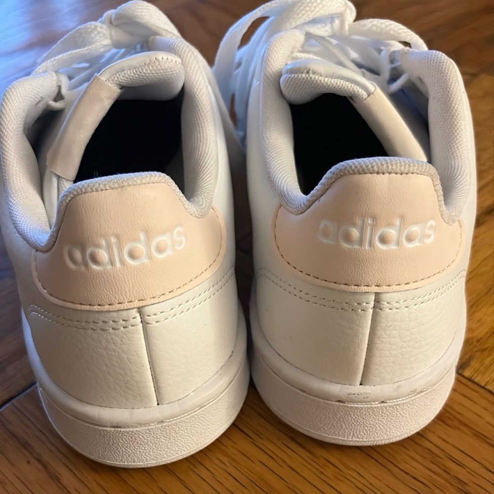 Adidas Cloudfoam Sneakers – All White